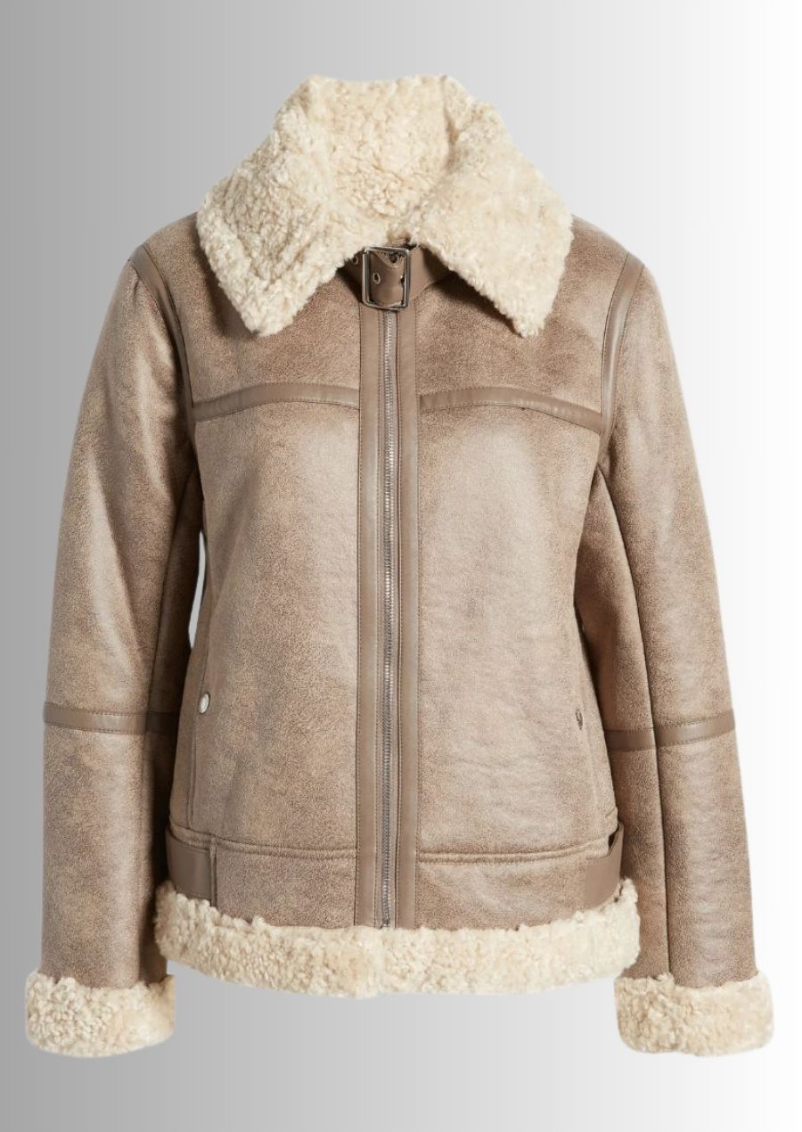 cette veste aviateur en cuir vous garde au chaud avec style.